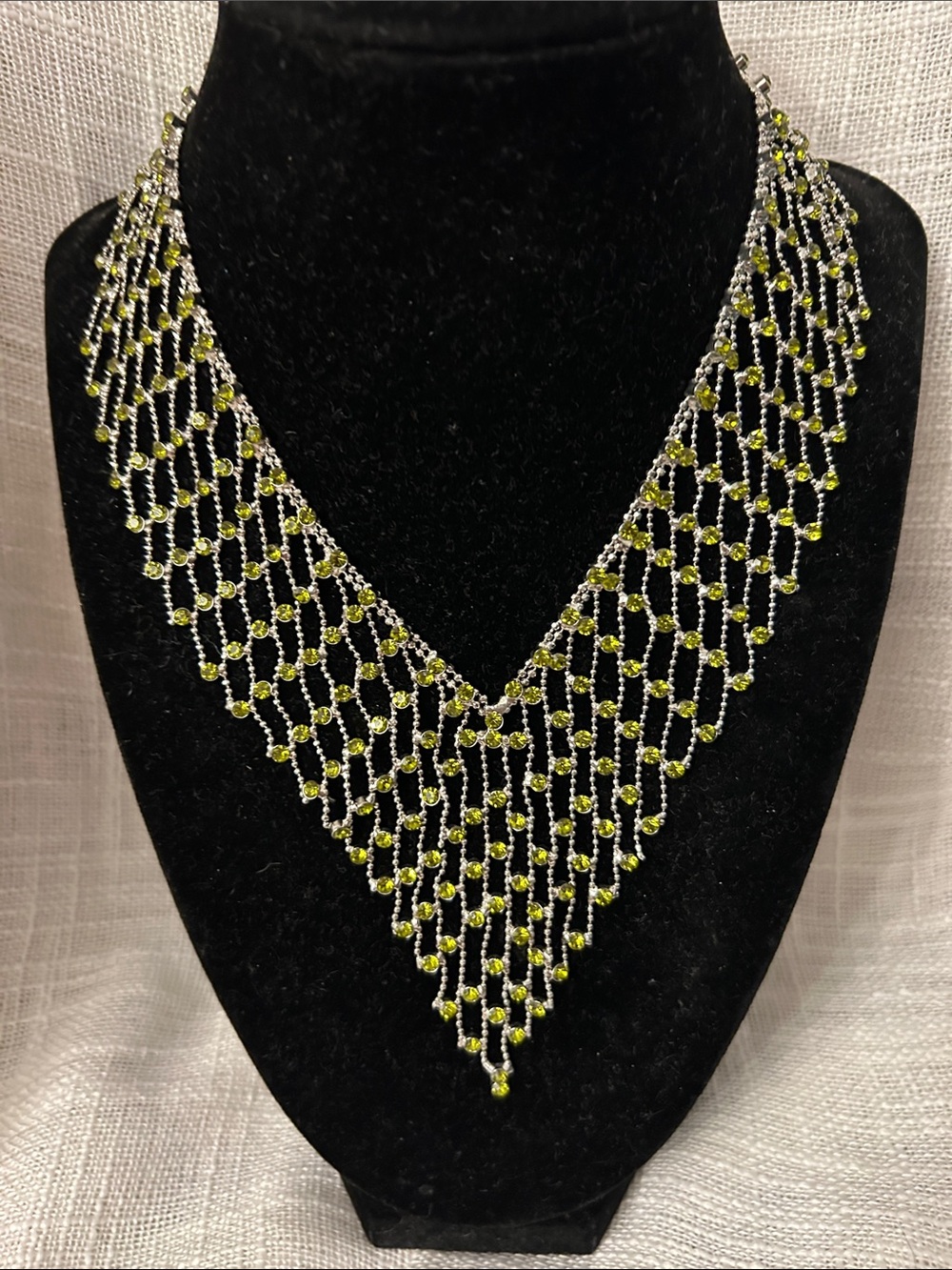 NWOT Delicate Beaded V-Neck Necklace in Lime Green and Silver